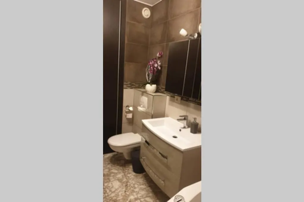 Penthouses+Terrasse 60 M2+Box 2 Vehicules Босолей 0*,  Франция